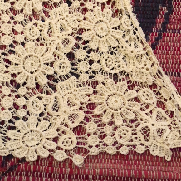 Tank top - Picture 3 of 5